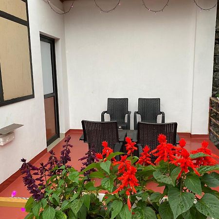 Munnar Bnb Bed and Breakfast Esterno foto